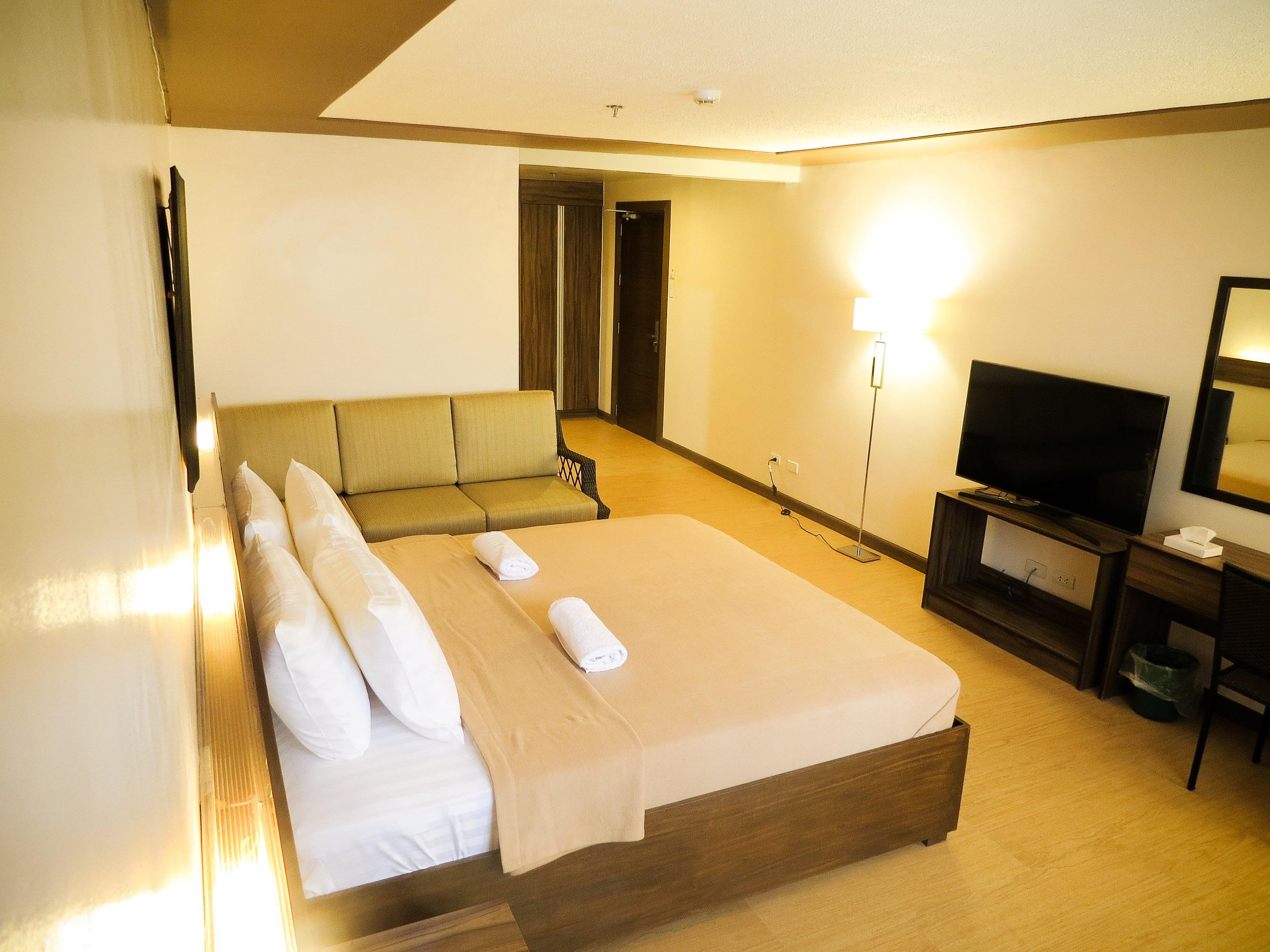 Leope Hotel Cebu Exterior photo